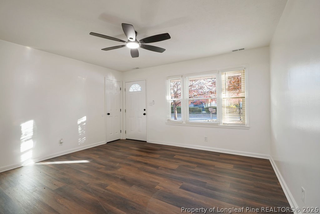 1014 Wayside Road Fayetteville, NC 28314 - Photo 13 of 28