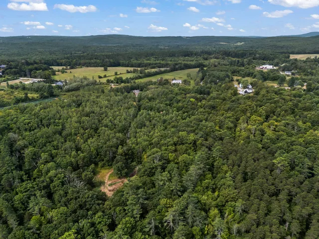 $925,000 | 207 North Auburn Road, Auburn, ME 04210