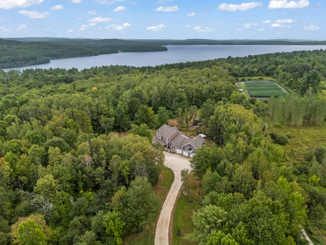 $925,000 | 207 North Auburn Road, Auburn, ME 04210