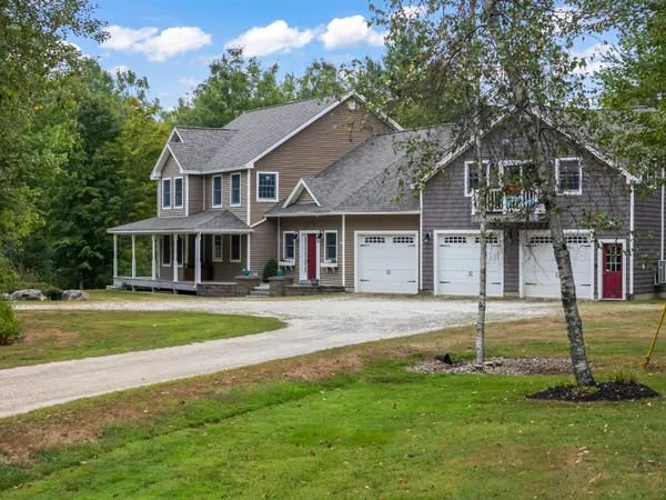 $925,000 | 207 North Auburn Road, Auburn, ME 04210