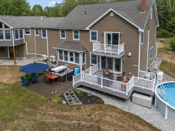 $925,000 | 207 North Auburn Road, Auburn, ME 04210