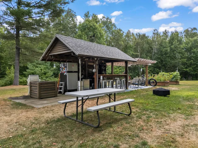 $925,000 | 207 North Auburn Road, Auburn, ME 04210