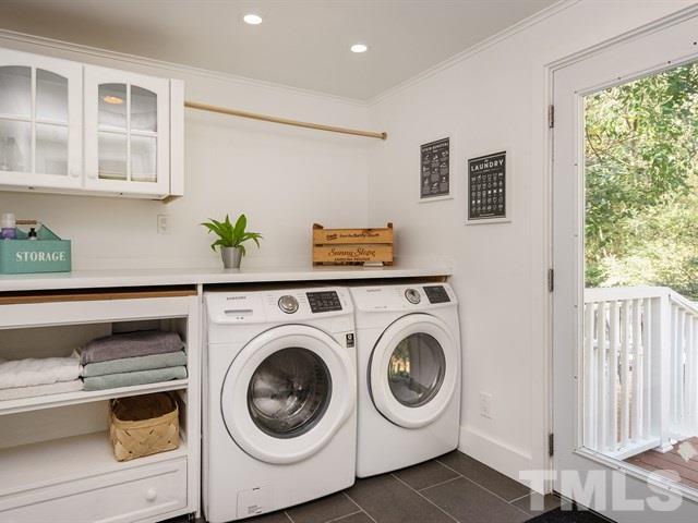 835 Brookside Drive Raleigh, NC 27604 - Photo 17 of 24 a utility room with dryer and washer