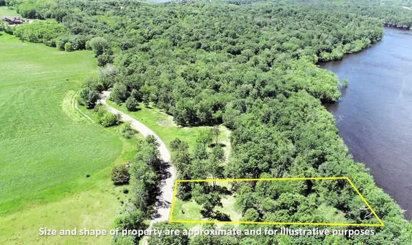 $299,000 | L23 Hillside Drive, Wisconsin Dells, WI 53965