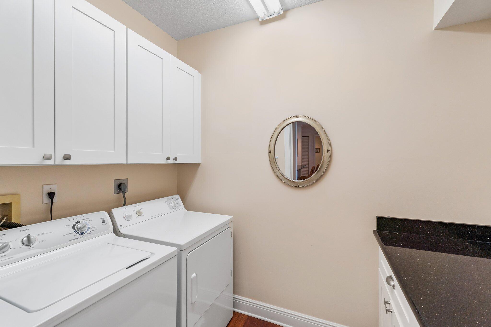 1660 Florida A1A, Unit 122 Jupiter, FL 33477 - Photo 21 of 21 jupiter-oceanfront-condo-in-unit-laundry