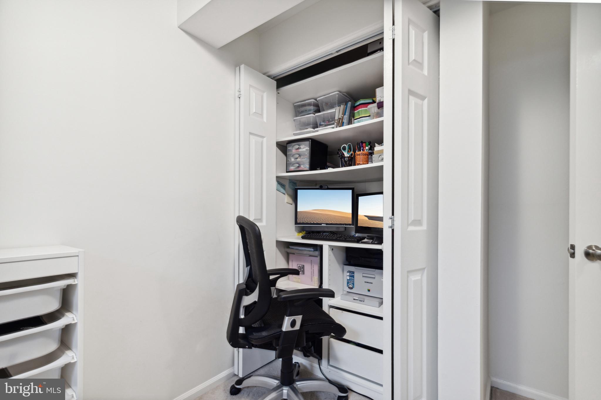 2006 Derby Ridge Lane, Unit 49 Silver Spring, MD 20910 - Photo 21 of 29 Pocket Office