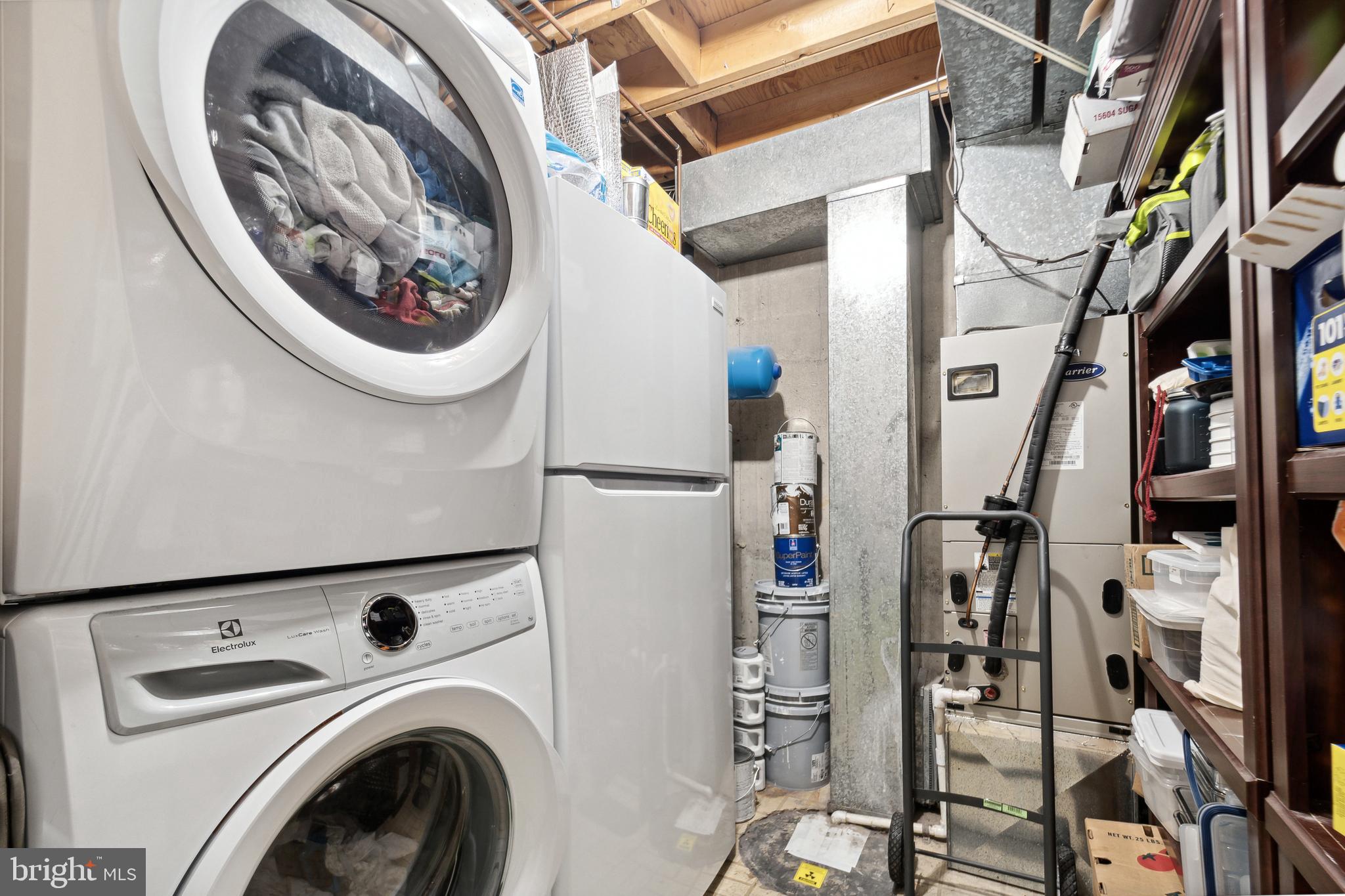 2006 Derby Ridge Lane, Unit 49 Silver Spring, MD 20910 - Photo 25 of 29 Laundry Room