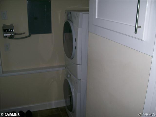 9613 Precedent Road Chesterfield, VA 23832 - Photo 11 of 12 Laundry
