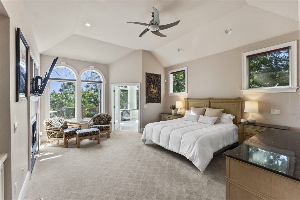 322 R Center Hill Road Plymouth, MA 02360 - Photo 12 of 42