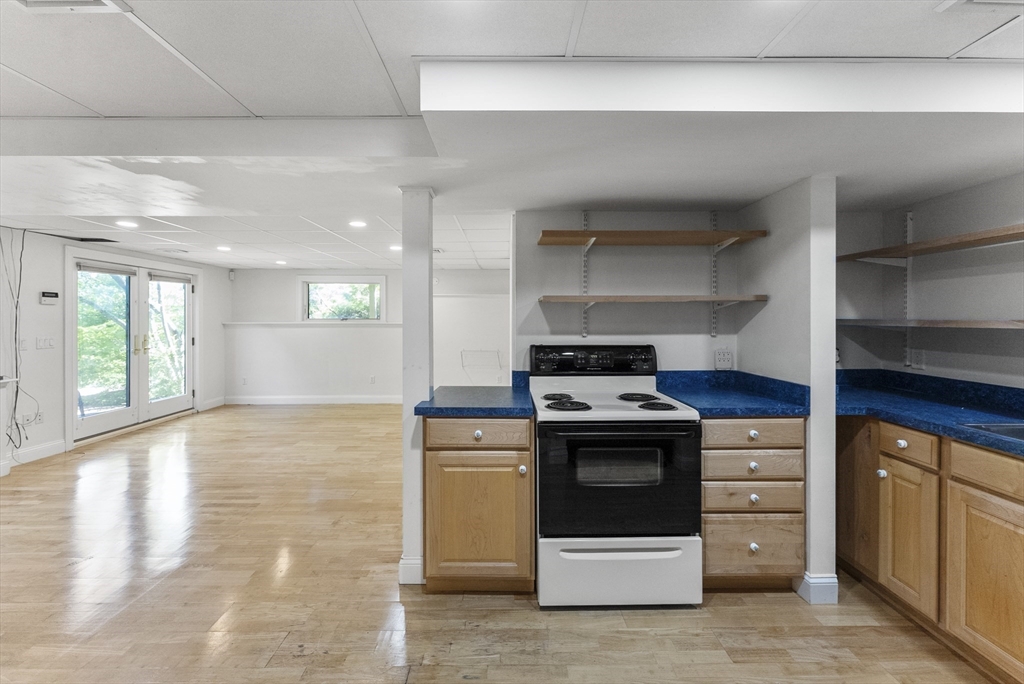 322 R Center Hill Road Plymouth, MA 02360 - Photo 34 of 42