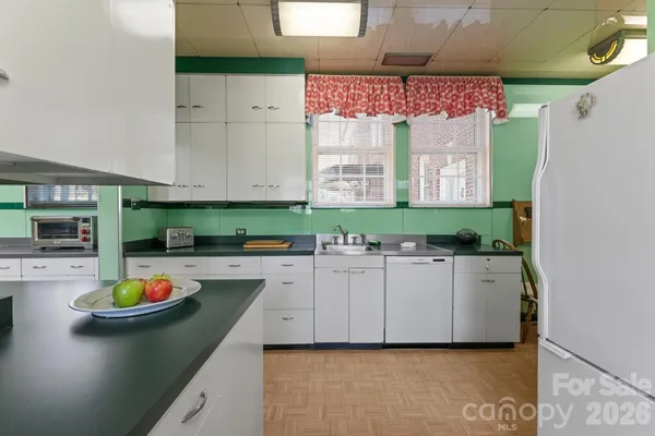 $3,680,000 | 407 Vanderbilt Road, Asheville, NC 28803