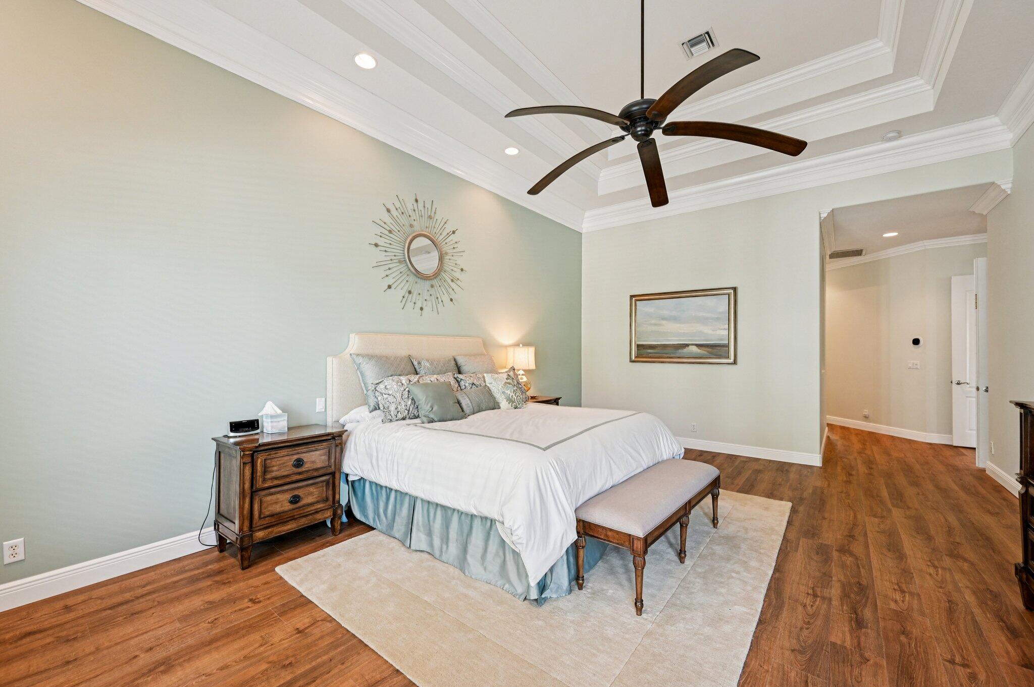 8399 Southeast Island Way Jupiter, FL 33458 - Photo 18 of 46 Primary Bedroom