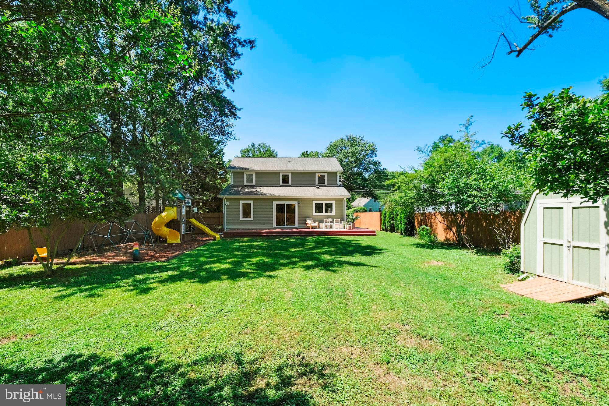 6670 Barrett Road Falls Church, VA 22042 - Photo 23 of 27 Rear Yard (2 of 3)