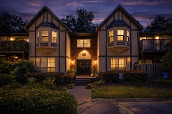 $267,000 | 6851 Roswell Road, Unit I15, Atlanta, GA 30328