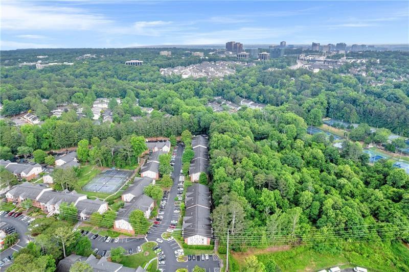 6851 Roswell Road, Unit I15 Atlanta, GA 30328 - Photo 27 of 29 a view of a city