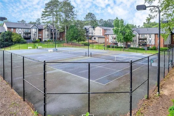 $267,000 | 6851 Roswell Road, Unit I15, Atlanta, GA 30328