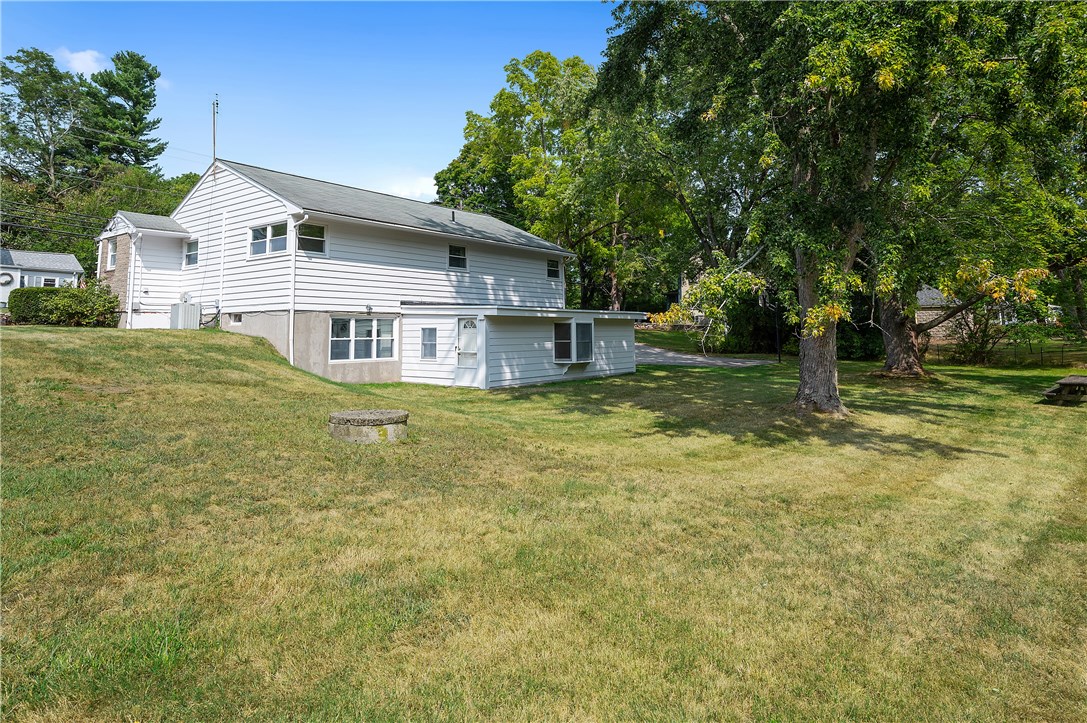 18 Pound Hill Road North Smithfield, RI 02896 - Photo 7 of 30 Gallery Image 7