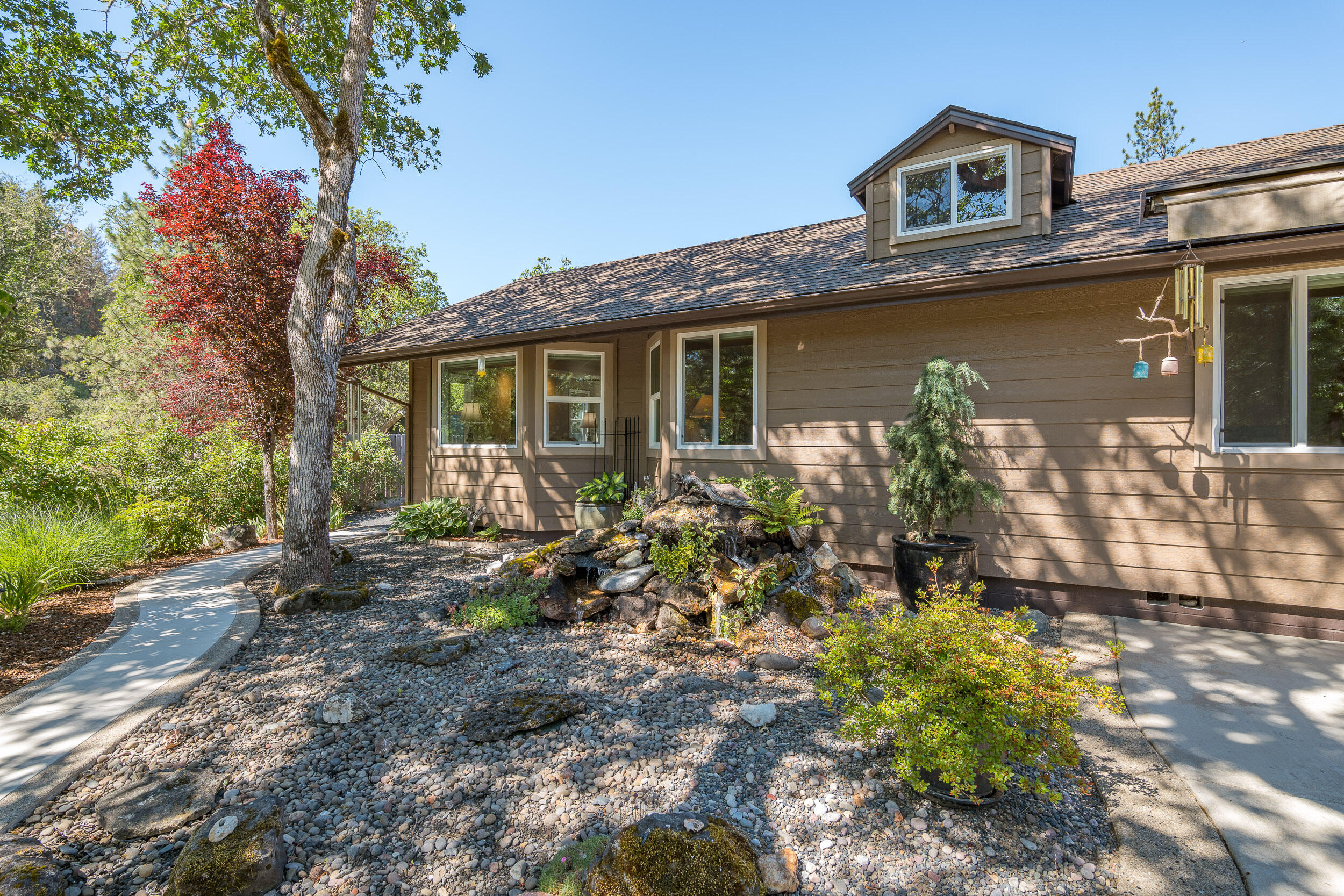 6635 Crowfoot Road Trail, OR 97541 - Photo 18 of 70 6635CrowfootRd-036
