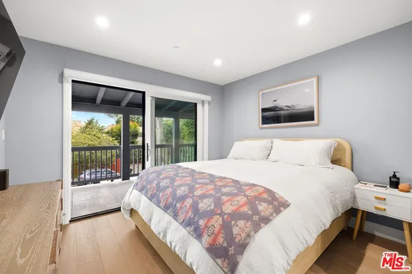 $6,795 | 637 Santa Clara Avenue, Los Angeles, CA 90291