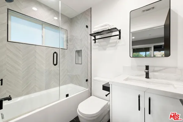 $6,795 | 637 Santa Clara Avenue, Los Angeles, CA 90291