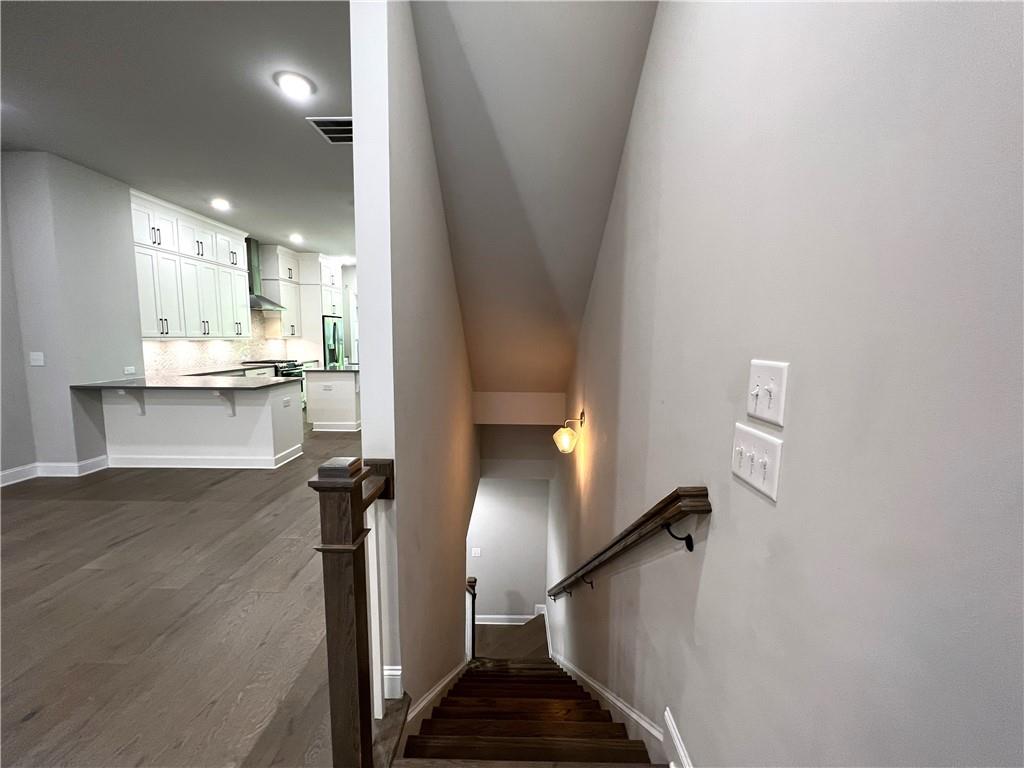 4353 Parkside Place Atlanta, GA 30342 - Photo 17 of 49