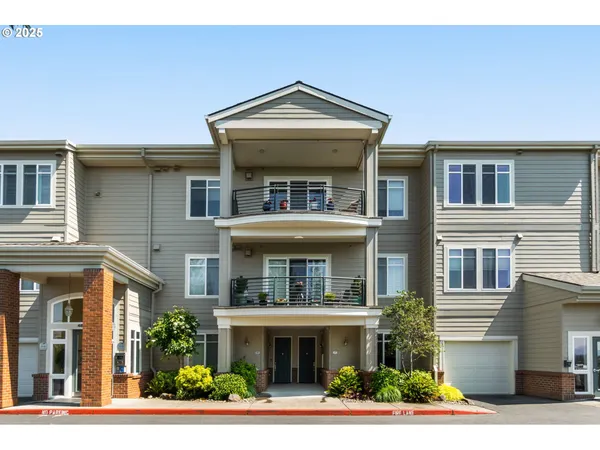 $485,000 | 4873 Northwest Promenade Terrace, Unit 122, Portland, OR 97229