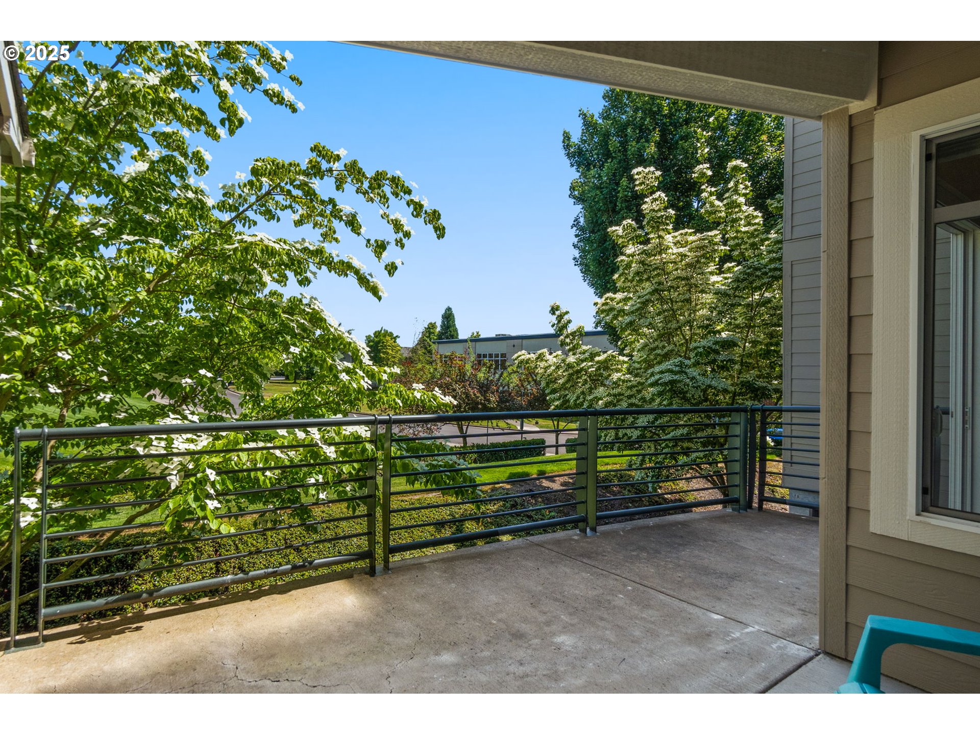 4873 Northwest Promenade Terrace, Unit 122 Portland, OR 97229 - Photo 26 of 38 Patio