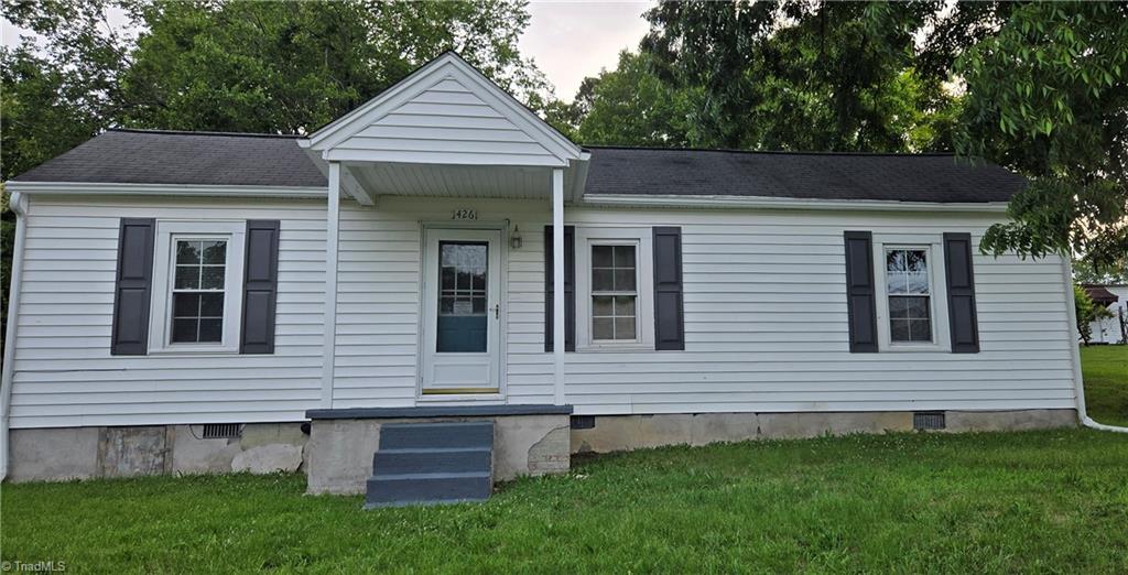 426 Smith Street Burlington, NC 27217 - Photo 2 of 30