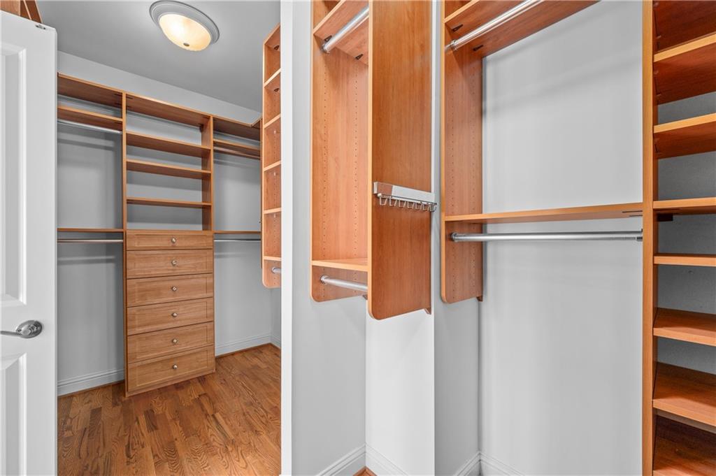 932 Manor Parc Drive Decatur, GA 30033 - Photo 24 of 38 a view of walk in closet