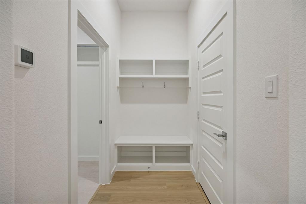348 Yellowstar Lane Lavon, TX 75166 - Photo 29 of 39 a view of walk in closet