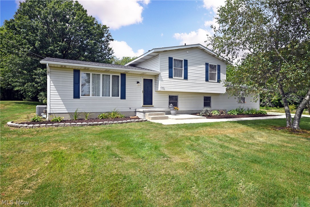 7740 State Road Wadsworth, OH 44281 - Photo 1 of 33 Gallery Image 1