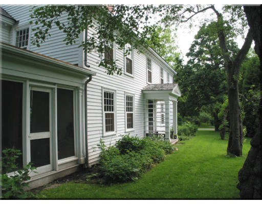 168 Argilla Road Ipswich, MA 01938 - Photo 3 of 27 a front view of a house with a yard