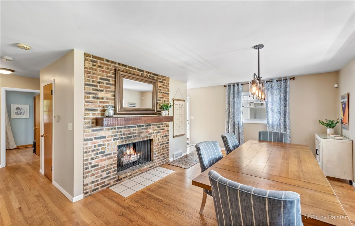 400 Castle Road McHenry, IL 60051 - Photo 5 of 66 Gallery Image 5