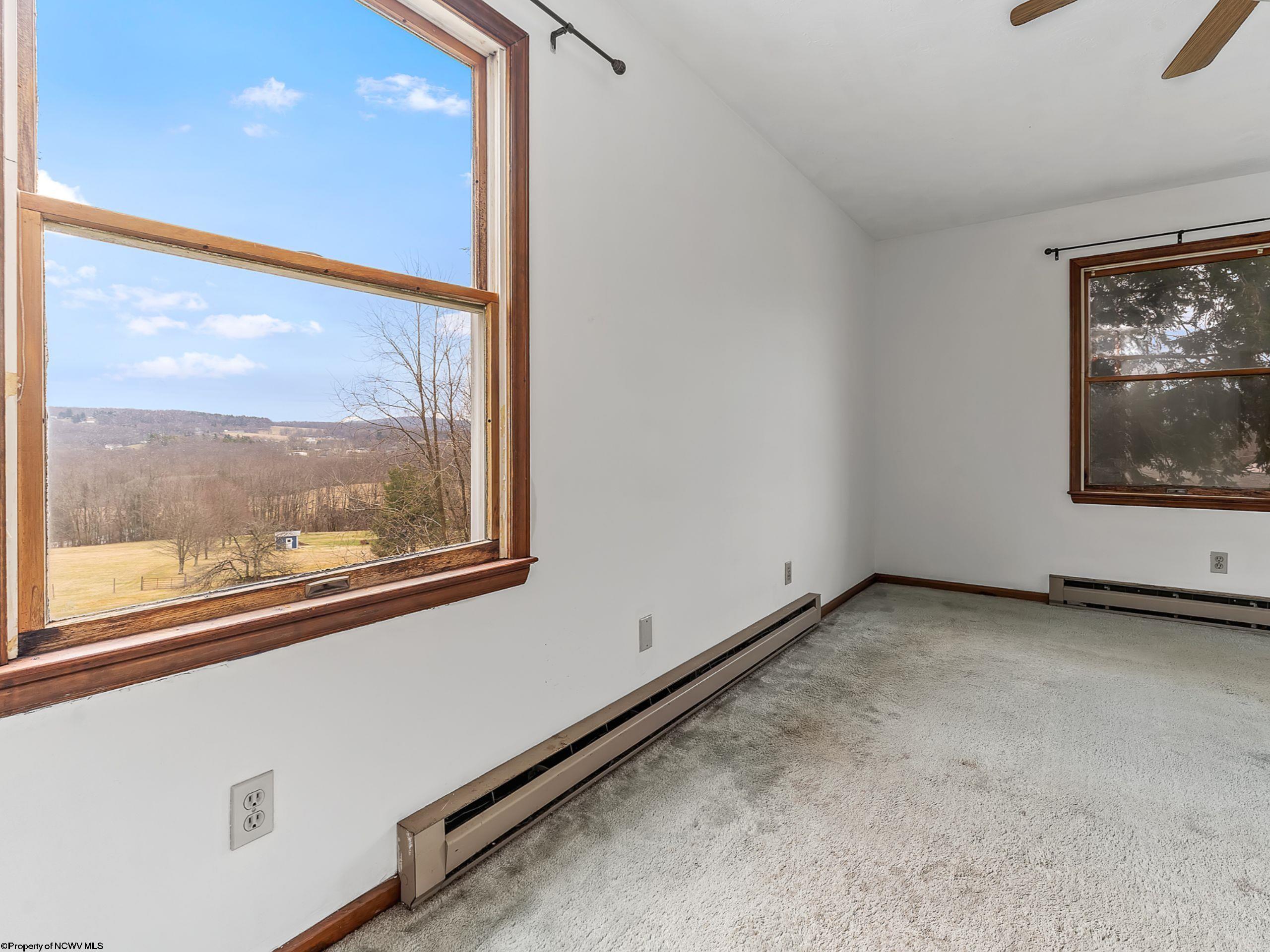 224 Hemlock Lane Reedsville, WV 26547 - Photo 23 of 41 Gallery Image 23