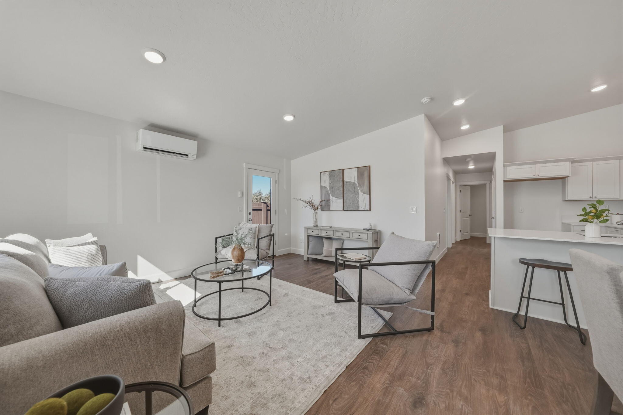 4115 Southwest Obsidian Place, Unit 156 Redmond, OR 97756 - Photo 2 of 24 Open Design