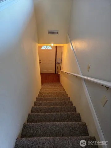 $2,995 | 833 North W Camano Drive, Camano Island, WA 98282