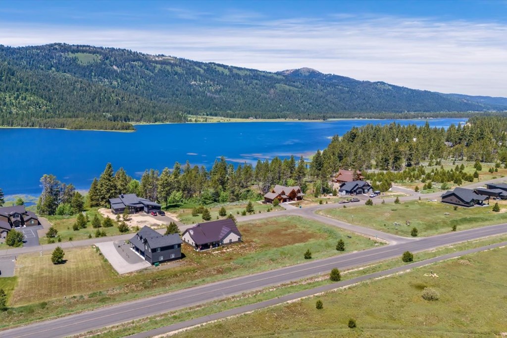 13140 Hawks Bay Road, Unit 24 Donnelly, ID 83615 - Photo 14 of 26