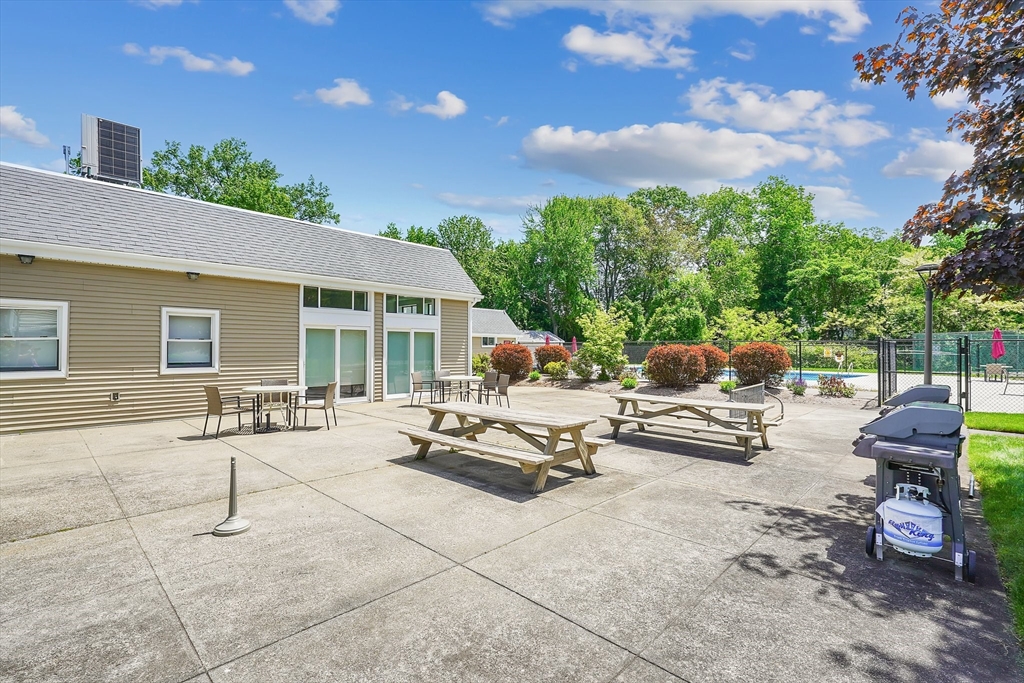 26 Nassau Drive, Unit 26 Springfield, MA 01129 - Photo 37 of 39