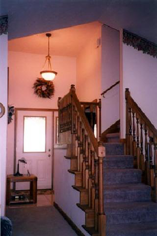 10661 West Division Road Yorktown, IN 47396 - Photo 2 of 7 Gallery Image 2
