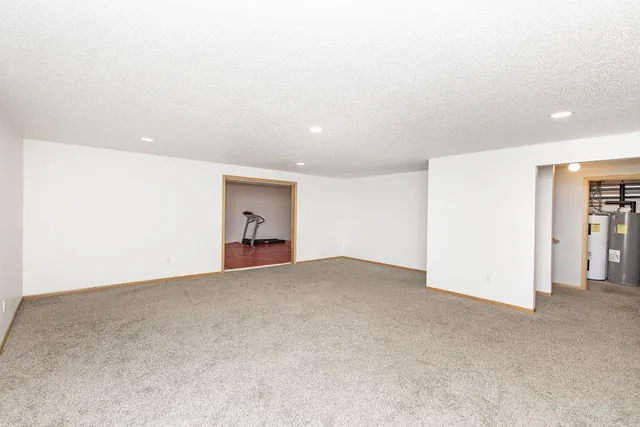 $694,000 | 10100 Maple Lane, Detroit Lakes, MN 56501