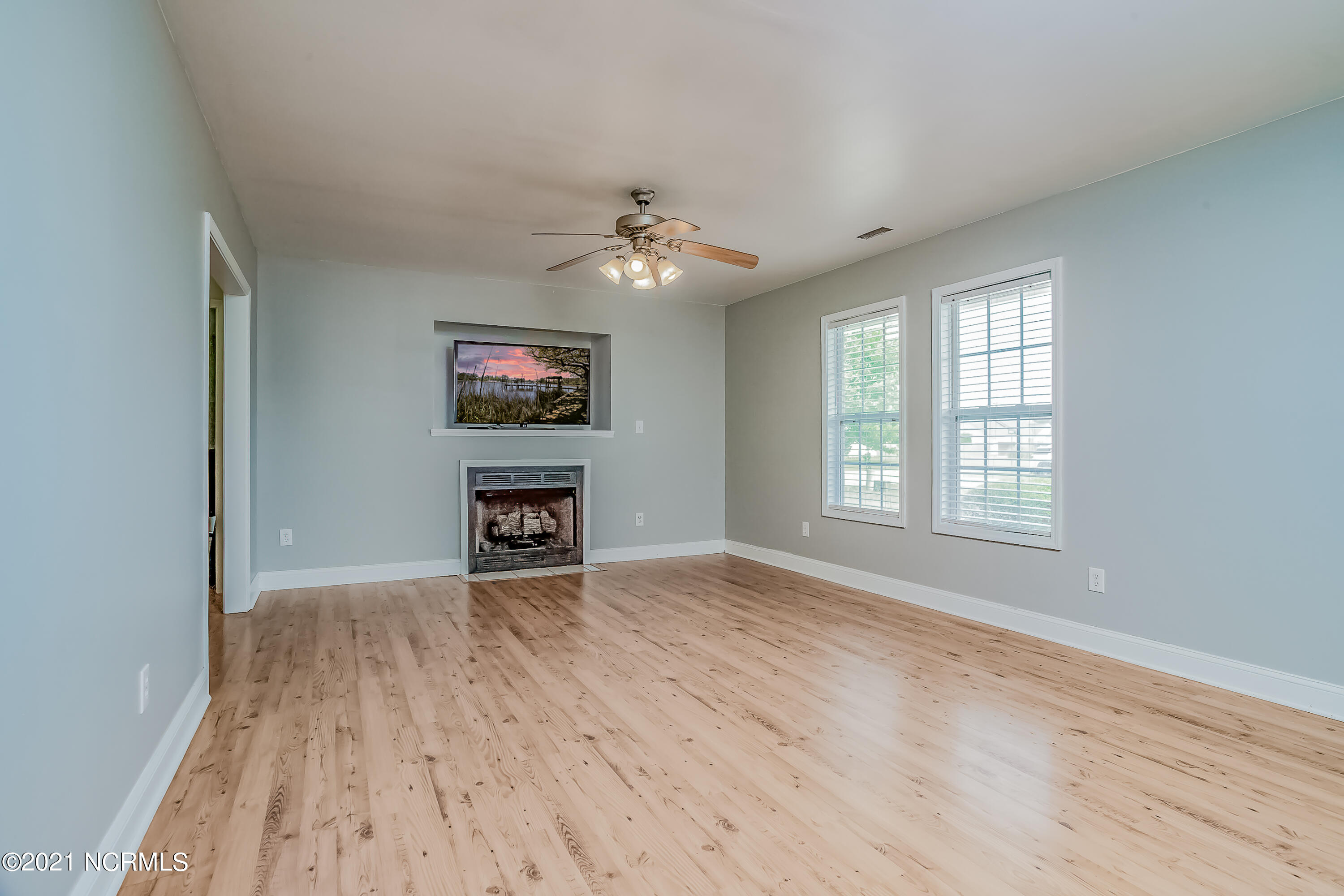 168 Hadnot Farm Road Swansboro, NC 28584 - Photo 6 of 34 6LIVING