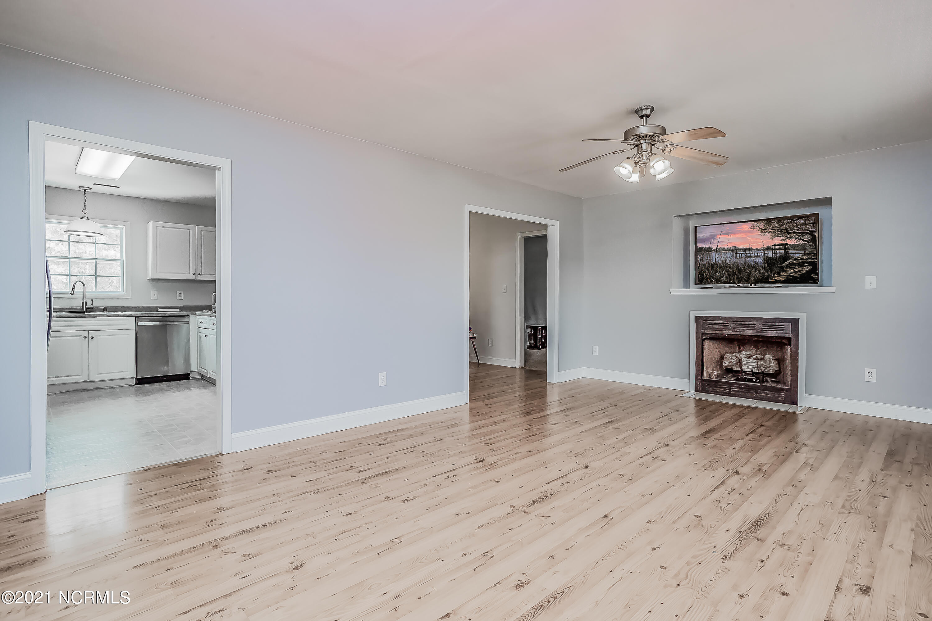 168 Hadnot Farm Road Swansboro, NC 28584 - Photo 9 of 34 9LIVING