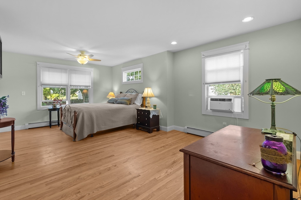 139 Durfee Road Tiverton, RI 02878 - Photo 15 of 36 Gallery Image 15