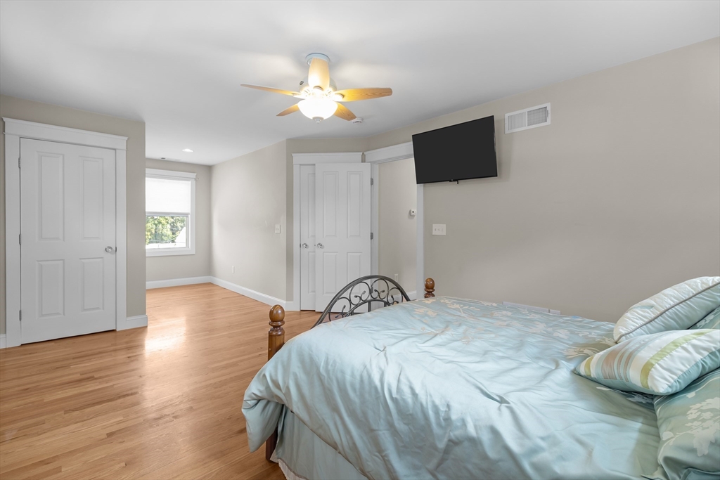 139 Durfee Road Tiverton, RI 02878 - Photo 22 of 36 Gallery Image 22