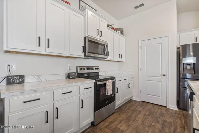 $270,000 | 2405 Oak Stream Dr Green Cove Springs, Green Cove Springs, FL 32043