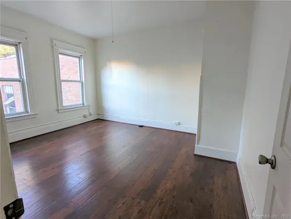 $1,600 | 70 Center Street, Unit 8, Shelton, CT 06484