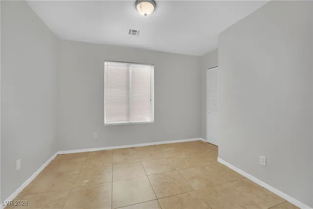 $2,240 | 6330 Cascade Run Avenue, Las Vegas, NV 89142
