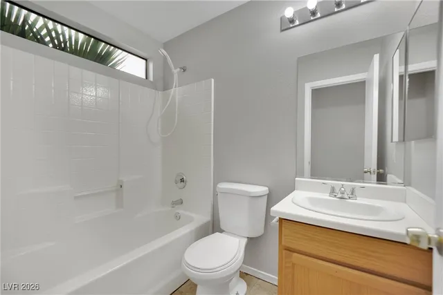 $2,240 | 6330 Cascade Run Avenue, Las Vegas, NV 89142