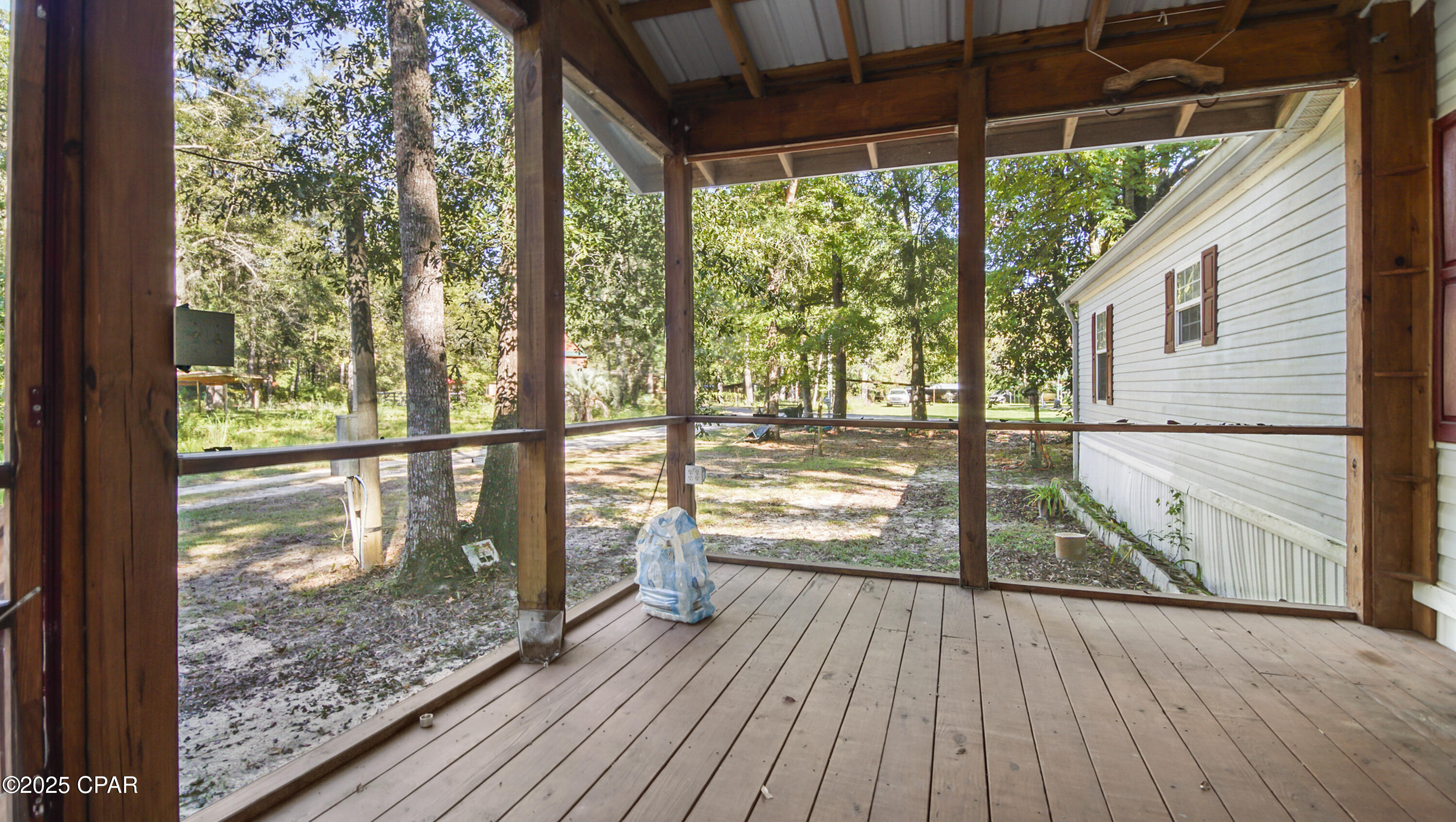 696 Smokehouse Lake Road Ponce de Leon, FL 32455 - Photo 19 of 31