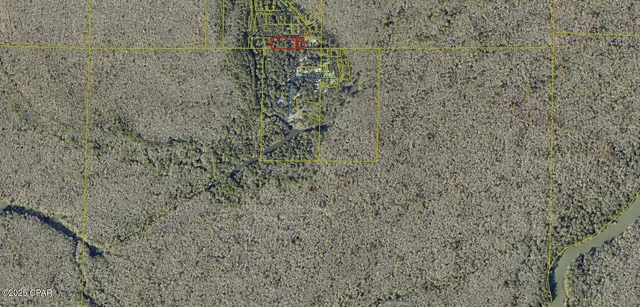 $120,000 | 696 Smokehouse Lake Road, Ponce de Leon, FL 32455